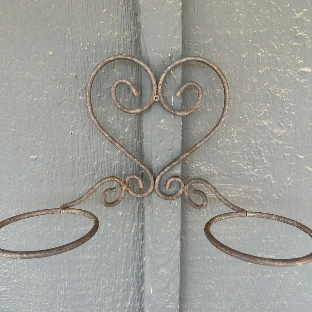 Vintage Iron Double Plant Wall Holder Flower Pot Planter Rustic Heart Scroll